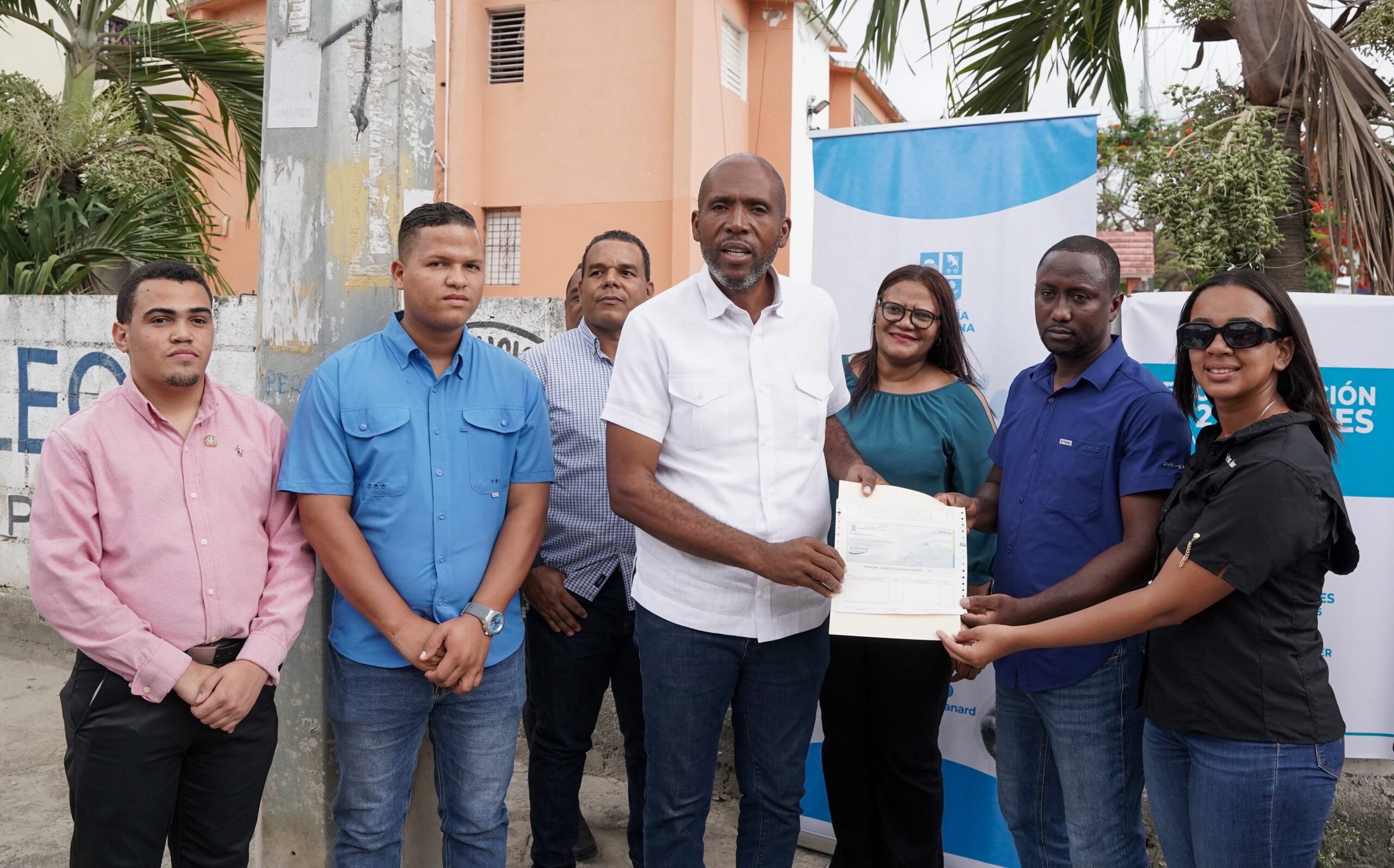 Alcalde Eduardo Kery Metivier inicia obras del Presupuesto Participativo en Villa San Carlos